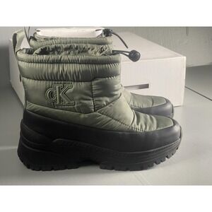 Calvin Klein Jeans Boots Womens Size 7.5 Dark Green KcNELSA Snow Winter Ankle